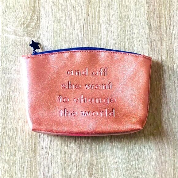 NEW … IPSY Cosmetic / Makeup Bag - Picture 1 of 3
